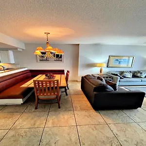  Apartment 2 Bedroom Direct Oceanfront Wyndham Ocean Walk - Daytona Funland 2226 United States